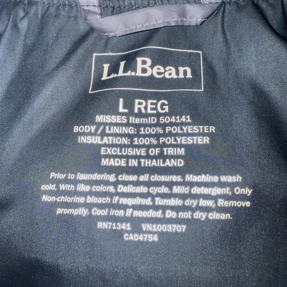 L.L.Bean Black Quilted Jacket - Picture 3 of 3